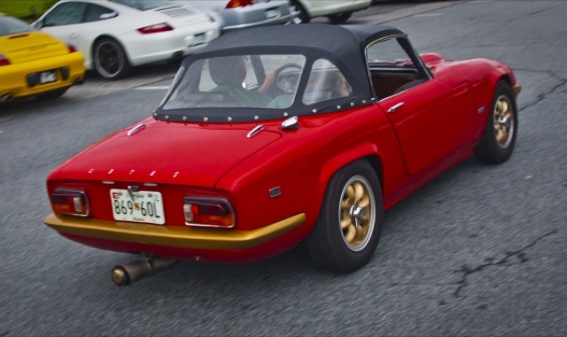 Type 45 S4 DHC with square tail lights