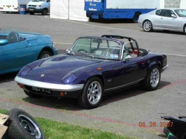 Type 45 S4 S/E DHC showing stainless steel trim